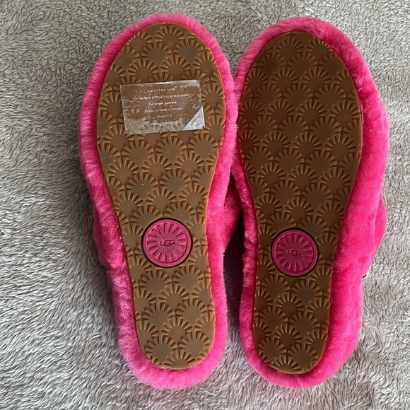 UGG Oh Yeah slippers - Picture 2 of 3